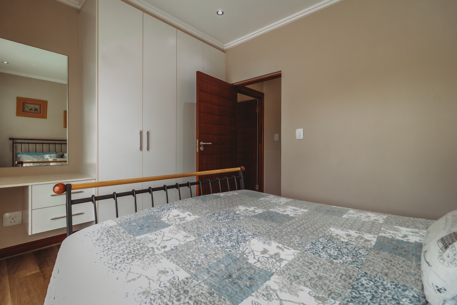 4 Bedroom Property for Sale in Earls Court Lifestyle Estate Western Cape